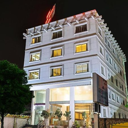 Itsy By Treebo - Greenwood Inn And Suites Near Mysore Palace Narasimharaja Puram Eksteriør billede